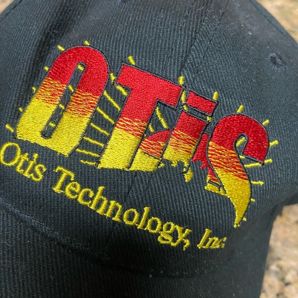 Retro OTIS Technologies GUN Enthusiast Black Cotton Strap Back Baseball Hat - Picture 2 of 6